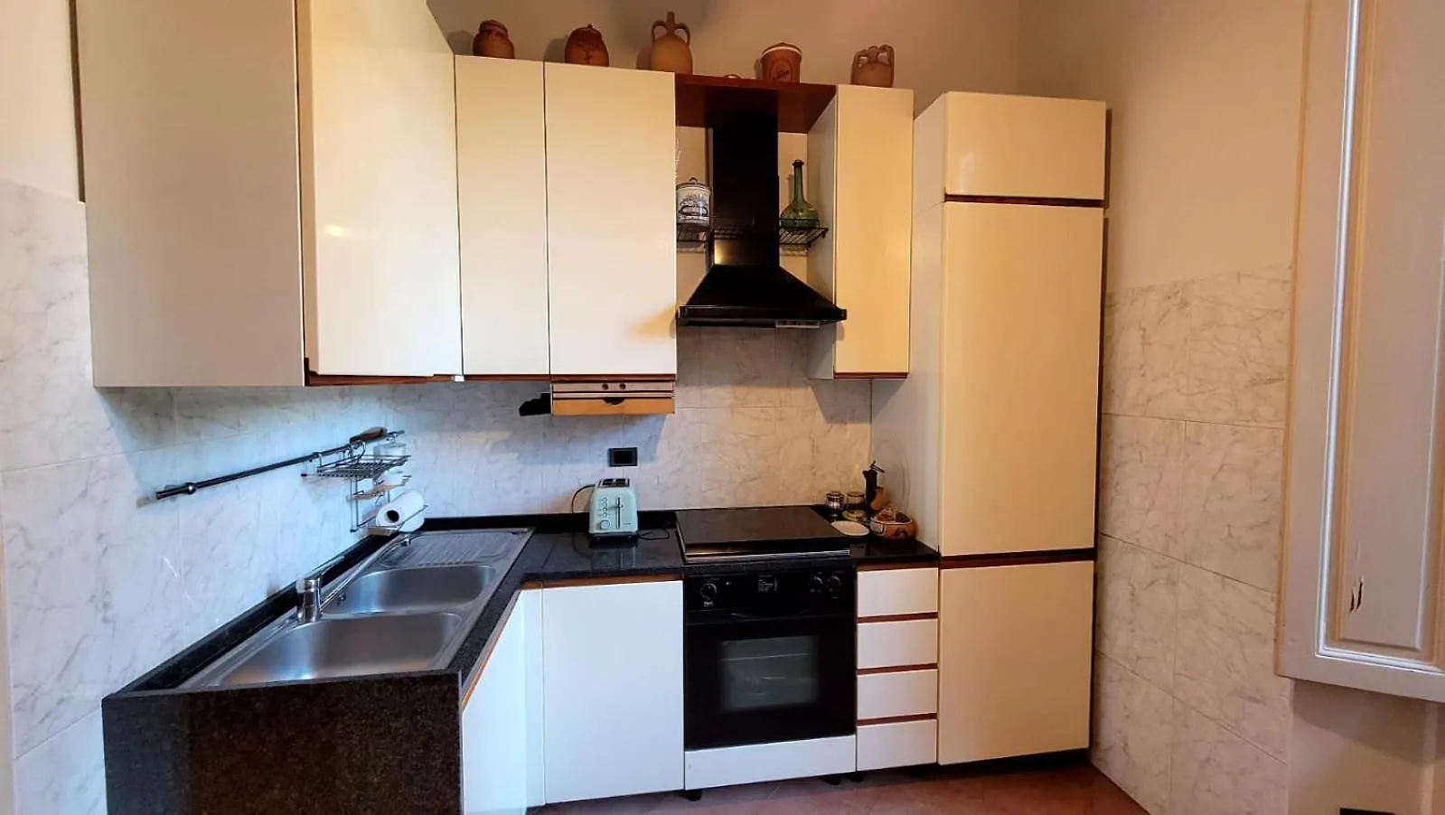 Florence Art Apartment 0*,  Italy